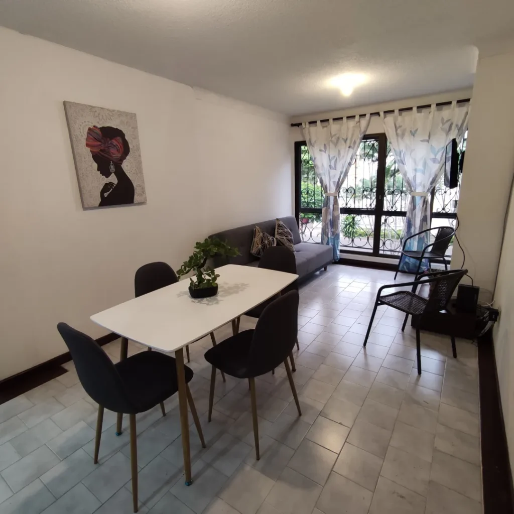 Sala comedor apartamento amoblado cali sur