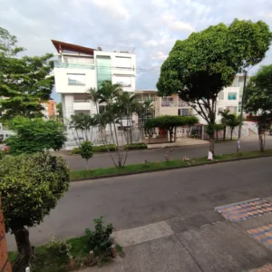 Vista a la ciudad habitacion apartamento amoblado cali sur por dias