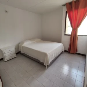 Comoda habitacion alquiler apartamento amoblado Cali